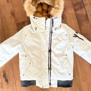 Women’s L.L. Bean Maine Mountain Parka, Small